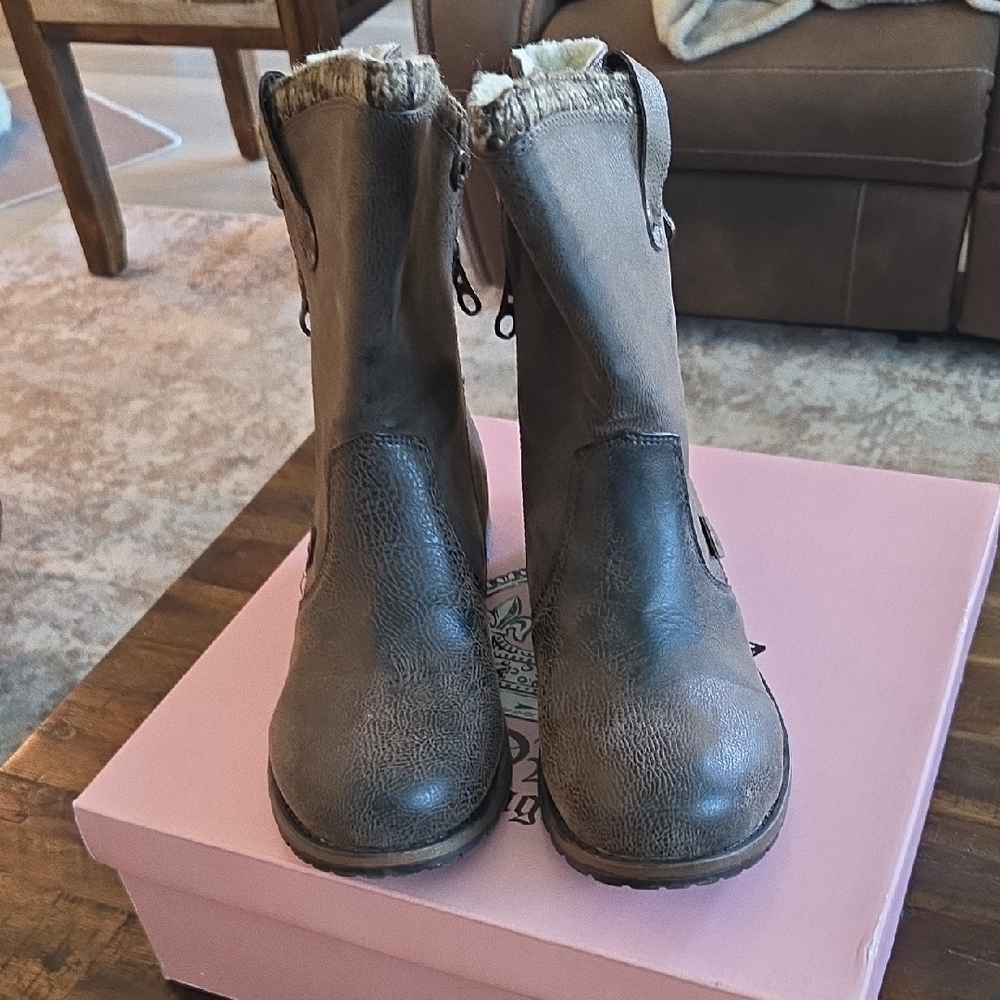 Crown Vintage Brown Moto Boots